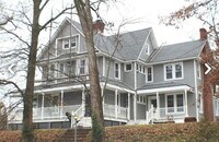 Building Photo - 426 Cornelia St