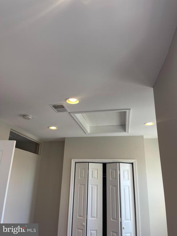 Building Photo - 543 Florida Ave NW