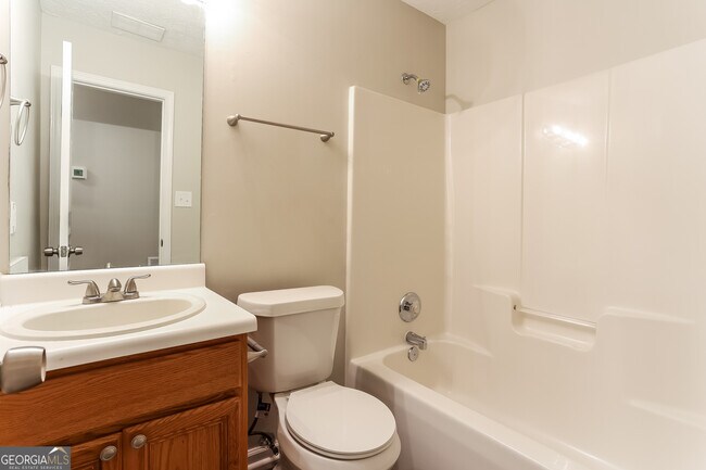 Building Photo - 65 Shelby Bluff