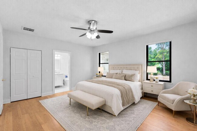 Building Photo - 16596 82nd Rd N