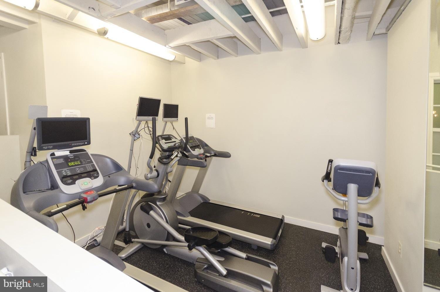 Building Photo - 912 F St NW Apt 901