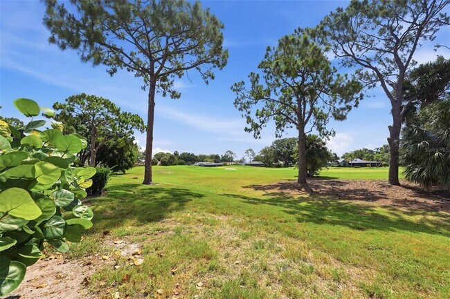 Building Photo - 3663 Longmeadow