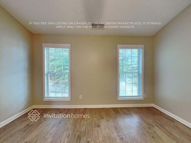 Building Photo - 5622 Elwood Cir