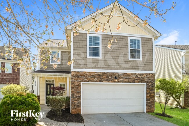 Building Photo - 3316 Streamside Dr