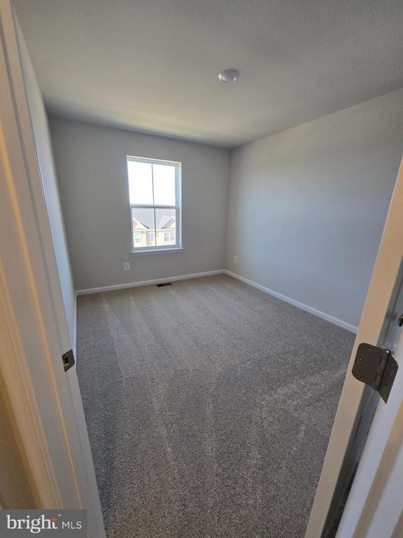 Building Photo - 1324 Red Clover Ln