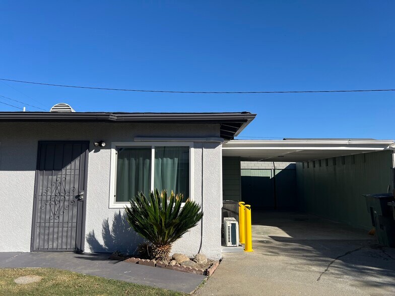 Building Photo - 3918 Christina Rd