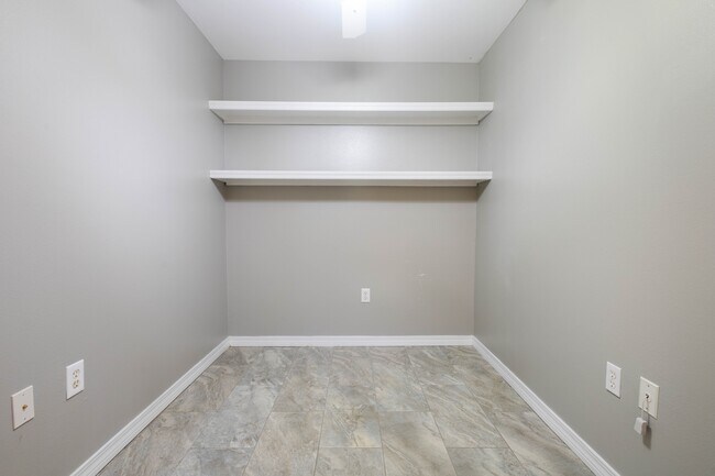 Building Photo - 1409 US-98