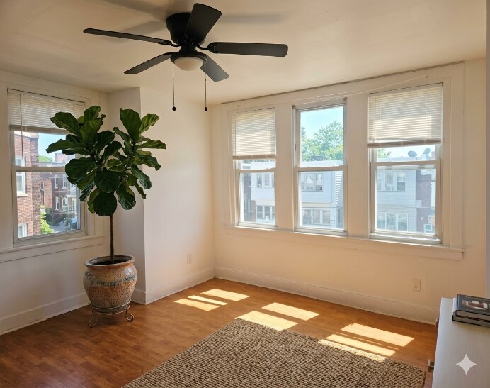 Building Photo - 2030 S 68th St