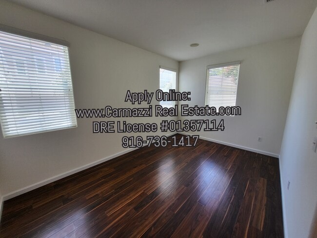 Building Photo - 3211 Tice Creek Way