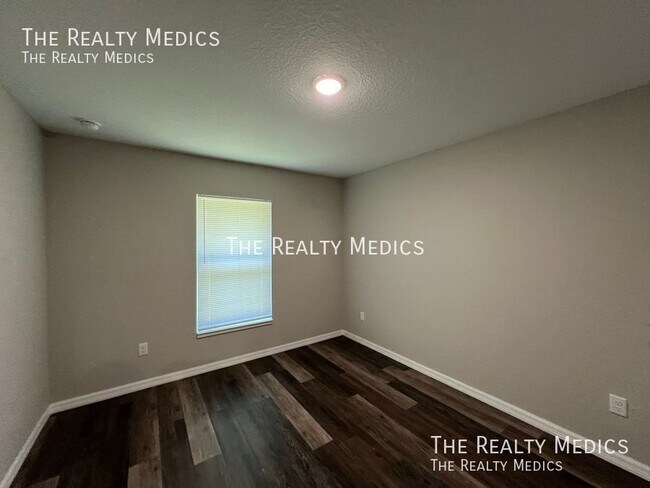 Building Photo - 7593 SW 82nd St