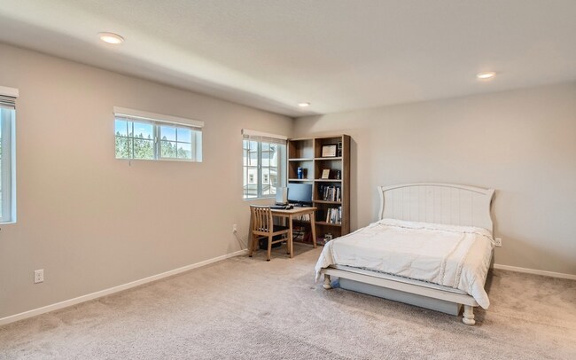 Building Photo - Bethany Beauty: Smart home w/gas range, 2 car garage, AC, W/D, Fireplace!