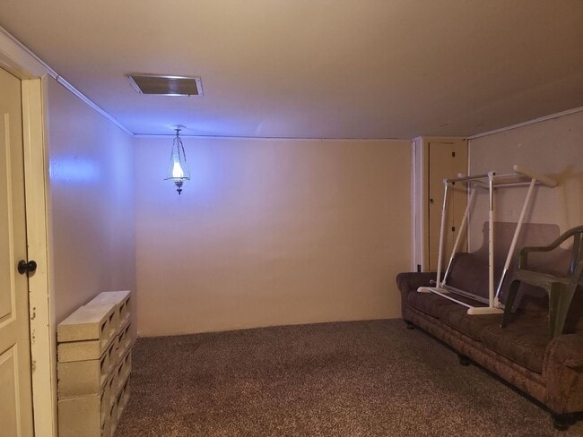 Building Photo - 156 N 1150 W