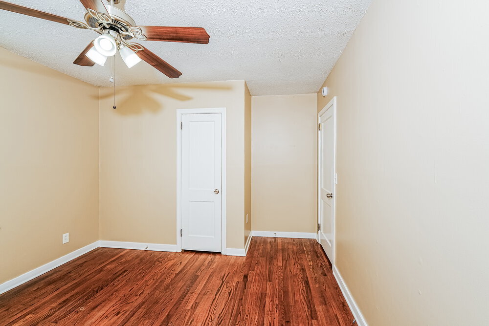 Building Photo - 158 24th St