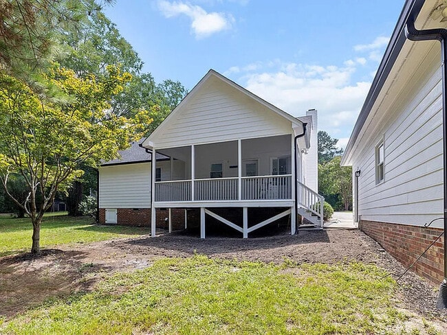 Building Photo - Lease OR Lease to Own
