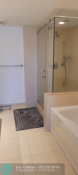 Building Photo - 50 Biscayne Blvd