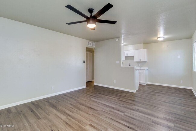 Building Photo - 2020 N 49th St