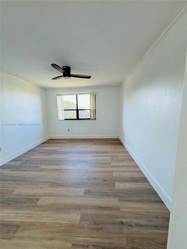 Building Photo - 1101 SW 122nd Ave