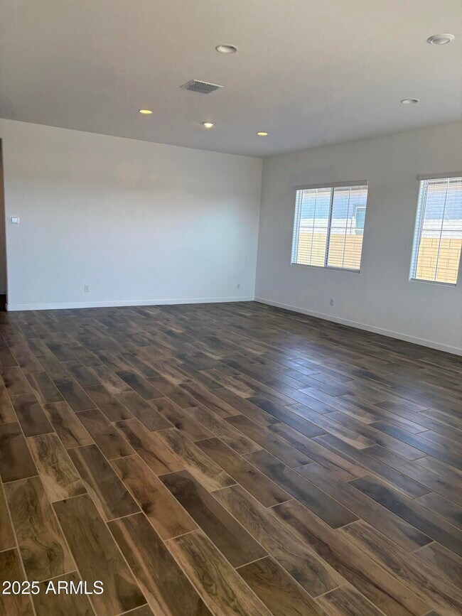 Building Photo - 23139 E Lords Wy