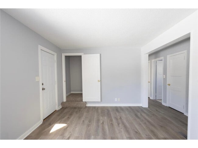 Building Photo - 1168 Lane Pl