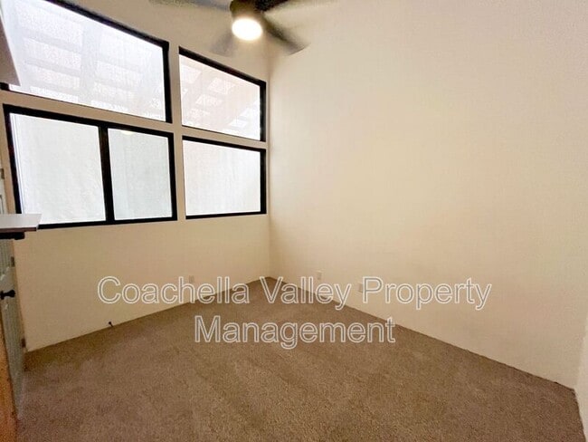 Building Photo - 45414 Driftwood Dr