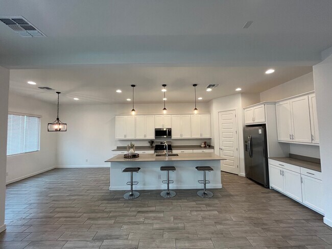 Building Photo - 442 S Jacana Ln