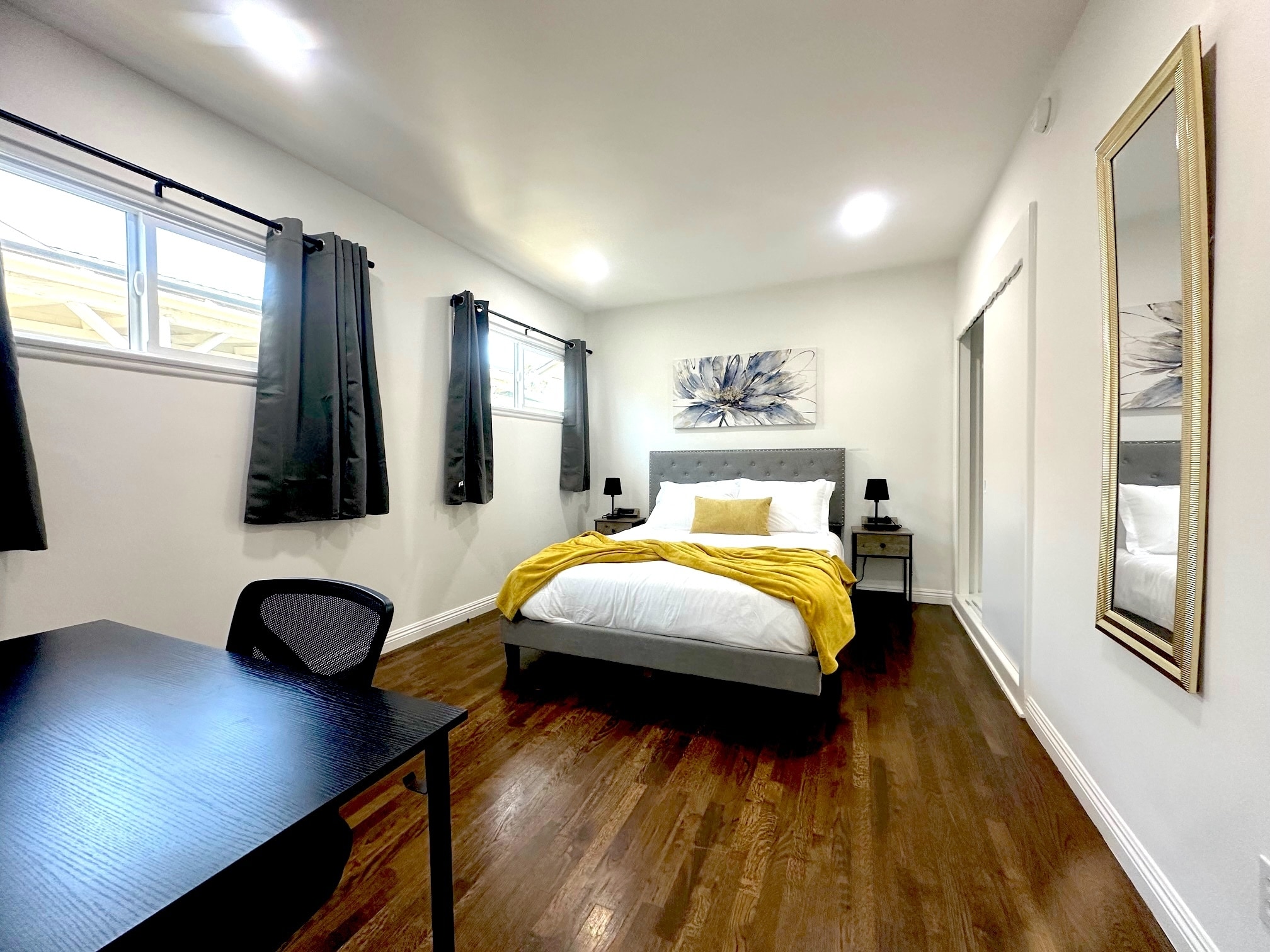 Building Photo - 15732 Covello St