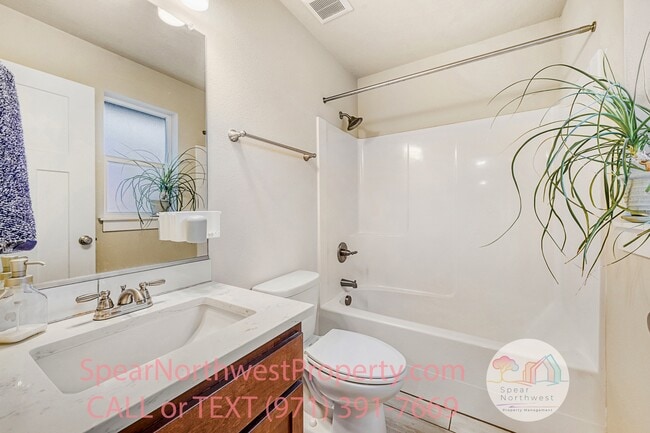 Building Photo - 3954 N Willis Blvd