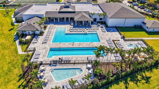 Building Photo - 5675 Queen Palm Ct