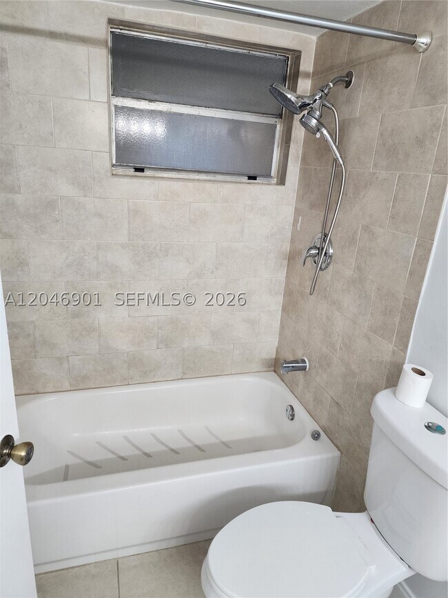 Building Photo - 7410 SW 82nd St