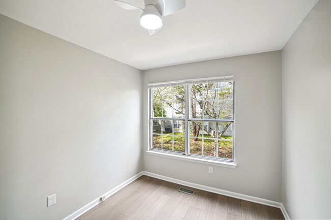Building Photo - 13913 Highstream Pl