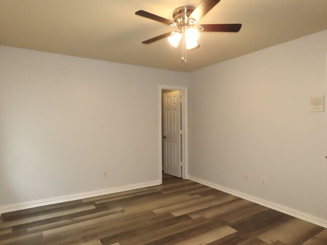 Building Photo - Coming Soon!!! South Tyler, Stunning 4 Bed...