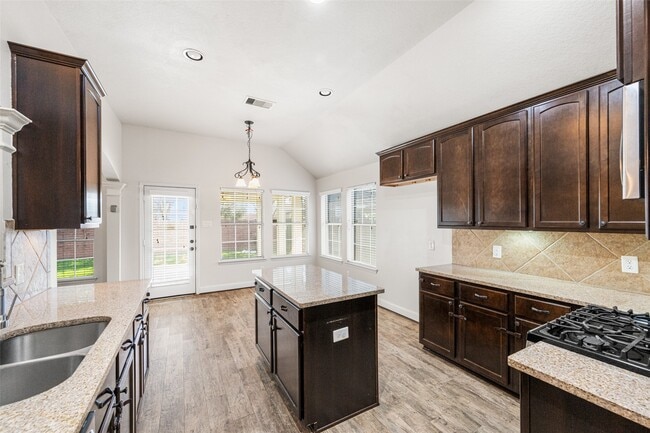 Building Photo - 12806 Winter Springs Dr