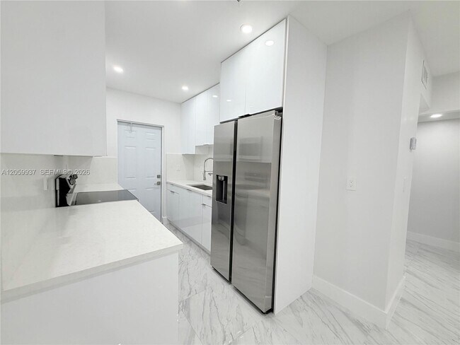 Building Photo - 3390 NW 50th St