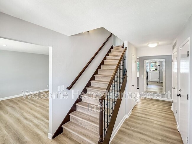 Building Photo - 38854 Jonquil Dr