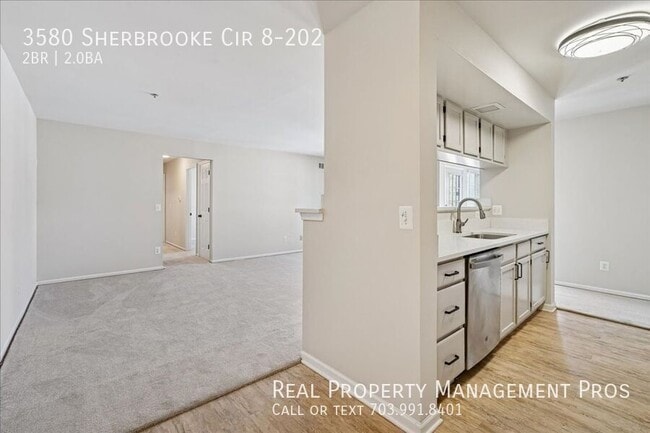 Building Photo - 3580 Sherbrooke Cir