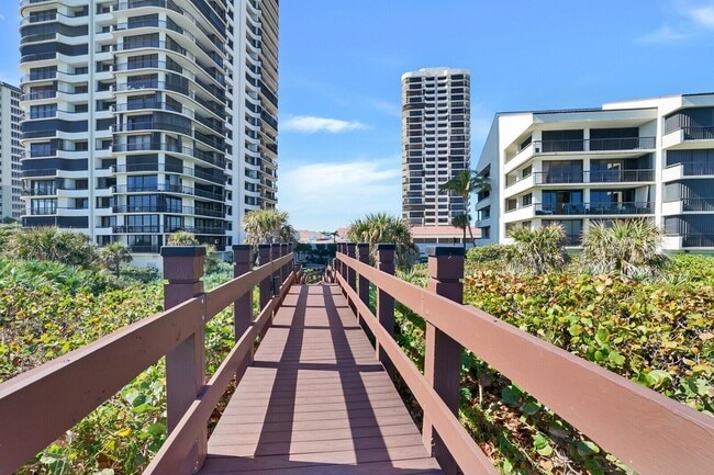 Building Photo - 4000 N Ocean Dr