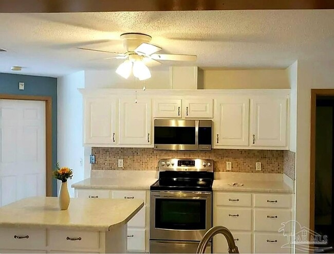 Building Photo - 1007 W Government St