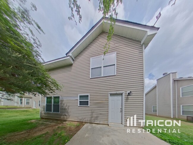 Building Photo - 4262 Winston Cir