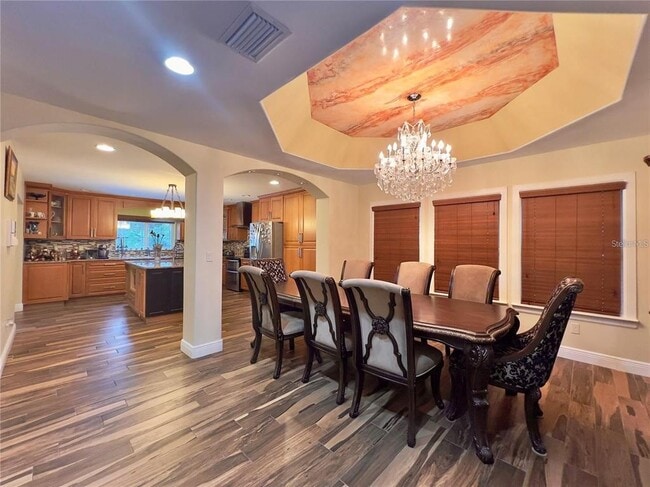 Building Photo - 3900 Reaves Rd