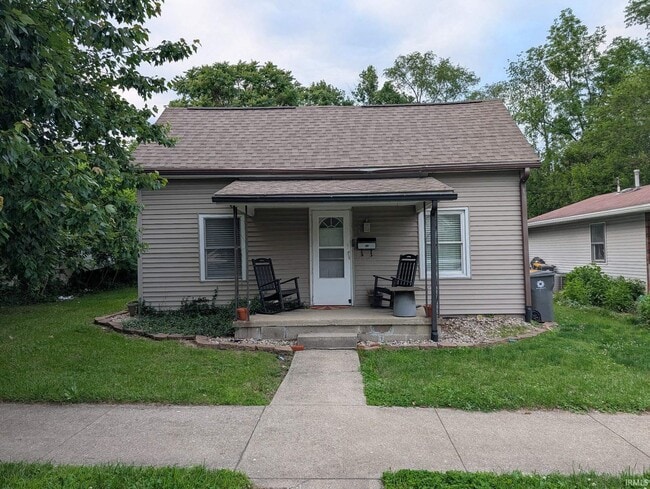 Building Photo - 930 W Kirkwood Ave