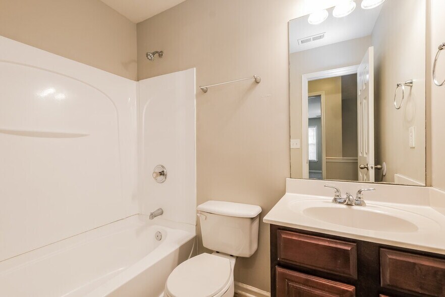 Building Photo - 4616 Burnt Fork Cir