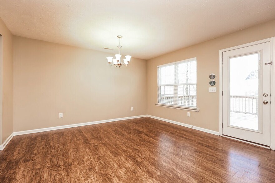 Building Photo - 637 Big Hurricane Dr