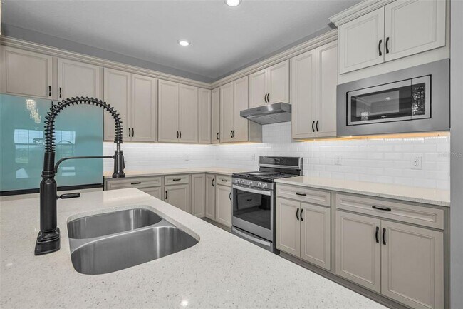 Building Photo - 19865 Sea Glass Cir