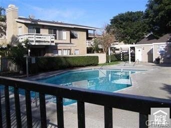 Building Photo - 3934 W 5th St