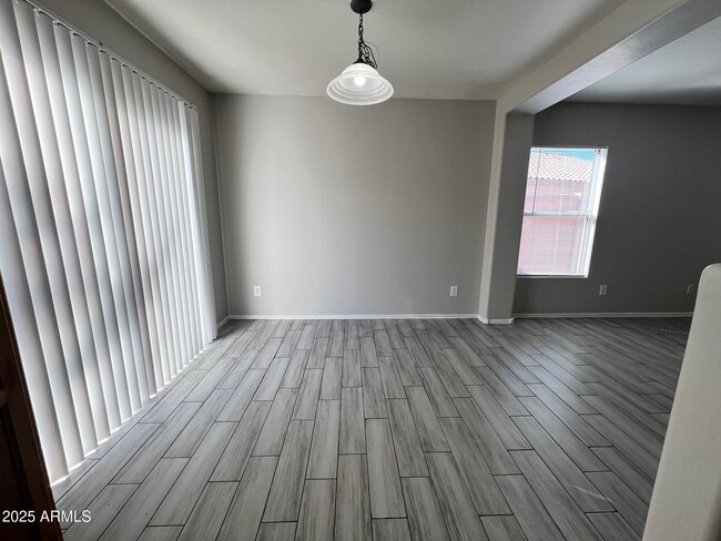 Building Photo - 28516 N Epidote Dr
