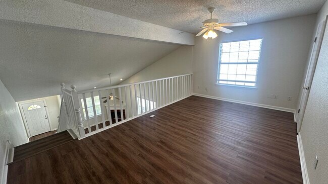 Building Photo - 3480 Daylily Ln