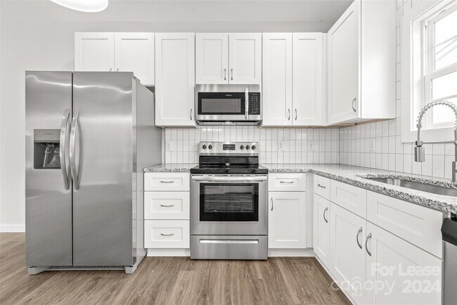 Building Photo - 807 Reid St