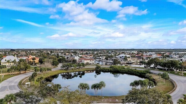 Building Photo - 4518 Garnet Dr