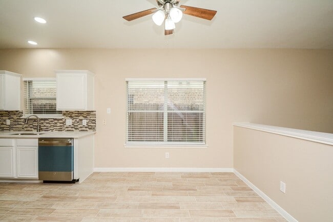Building Photo - 20926 Windsor Hollow Ct