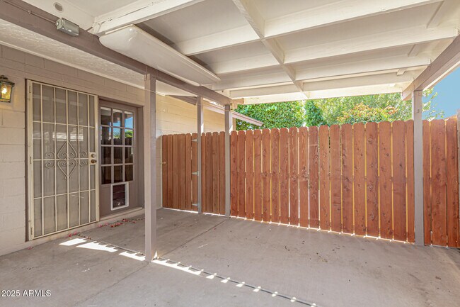 Building Photo - 6243 W Cholla St